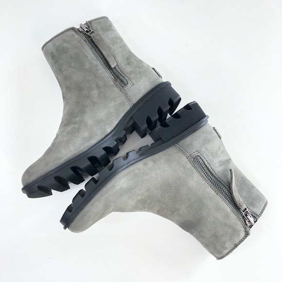 Sorel | Grey Phoenix Zip Boot Waterproof Leather - Picture 3 of 6